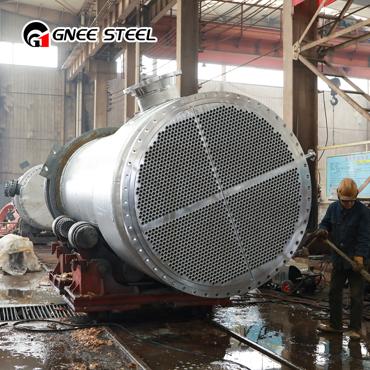GNEE Büyük-Ölçekli Kabuk-ve-Borulu Isı Eşanjörü, Kazakistan Petrokimya Projes...